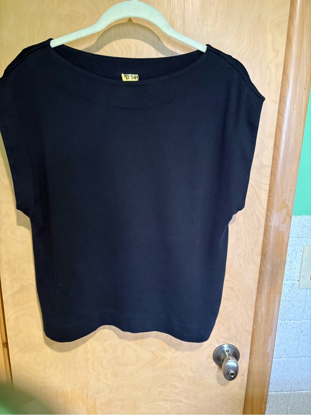Black Women's Boatneck Short Sleeve Top